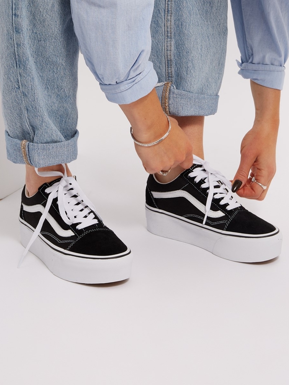 Classic VANS Black Platform  Sneakers